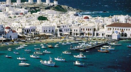 Όχι μόνο Μύκονο και Σαντορίνη: τώρα οι ξένοι αναζητούν ακίνητα σε όλη την Ελλάδα