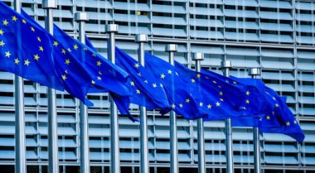 ΕΕ: Στήνει επενδυτικό fund €100 δισ. για να ανταγωνιστεί ΗΠΑ και Κίνα