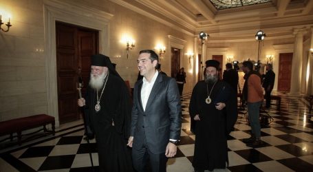 Χρυσόστομος: Ο Τζανακόπουλος «έκαψε» τη συμφωνία όταν μίλησε για 10.000 διορισμούς