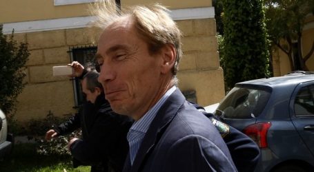 Υπόθεση Siemens: Πιθανόν σε κρησφύγετο εντός της χώρας ο Όσβαλντ