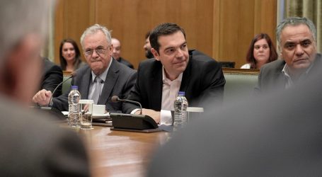 Το κονταροχτύπημα Τσίπρα με τους πολιτικούς αρχηγούς, οι υποψήφιοι δήμαρχοι & περιφερειάρχες