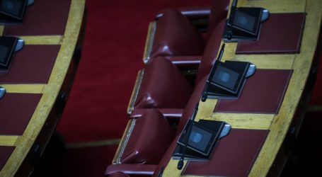 Στη Βουλή σήμερα η υπόθεση Πετσίτη