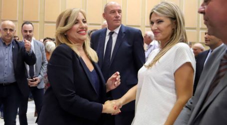 «Γρίφος» οι σχέσεις της Εύας Καϊλή με το Κίνημα Αλλαγής