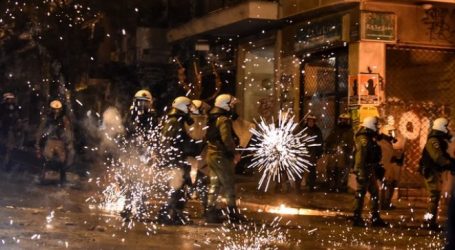 Άγρια επεισόδια μετά την πορεία -Προσαγωγές και τραυματίες στα Εξάρχεια