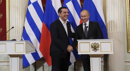 «Έλιωσε ο πάγος» Ελλάδας – Ρωσίας – «Νέα δεδομένα» στις σχέσεις βλέπει το Μαξίμου