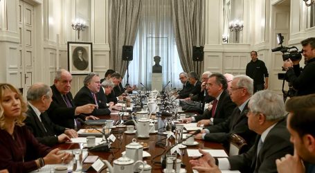 Οι κινήσεις της Αγκυρας ανησυχούν την Αθήνα