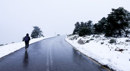 Καιρός: Έκτακτο δελτίο επιδείνωσης για την Πρωτοχρονιά – Βροχές και χιόνια