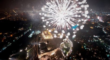 Η Αθήνα υποδέχτηκε το 2019: Η ασύλληπτη ομορφιά της Ακρόπολης από ψηλά