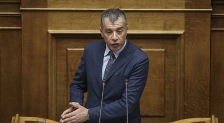 Θεοδωράκης: Κατ΄ εντολή ΝΔ και ΣΥΡΙΖΑ οι αποχωρήσεις από το Ποτάμι