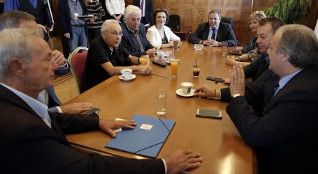 Ο Παπαχριστόπουλος παραδίδει την έδρα του – Θα διαλυθούν οι ΑΝΕΛ;