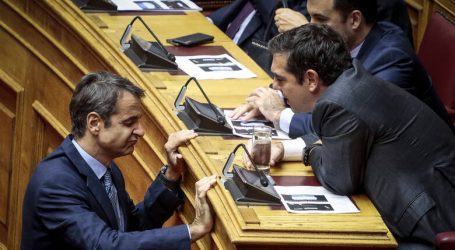 Οι μυστικές δημοσκοπήσεις που έχουν στα χέρια τους Τσίπρας και Μητσοτάκης