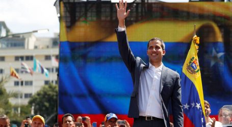 Η Ιταλία μπλόκαρε το κοινό ανακοινωθέν της ΕΕ για αναγνώριση του Γκουαϊδό – Επιφυλακτική η Ελλάδα