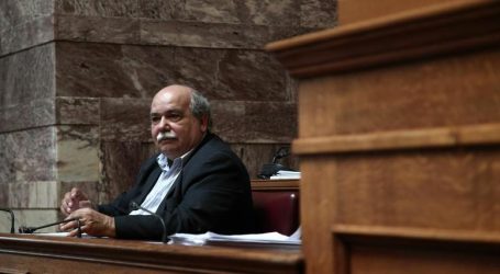 Βούτσης: Δεν υπάρχει σενάριο για εκλογές πριν από τον Μάιο