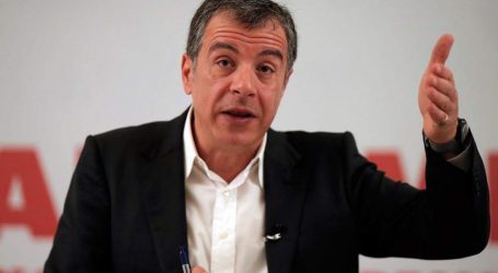 Στ. Θεοδωράκης: Διπλή η ανηθικότητα των «έξι»