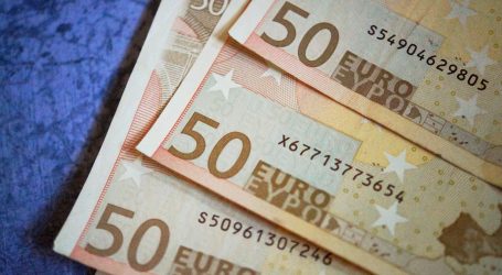 Ετοιμάζεται σχέδιο αποδέσμευσης μπλοκαρισμένων λογαριασμών από την Εφορία