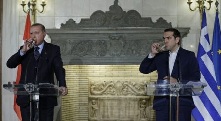 Ο Τσίπρας στην Τουρκία και στο βάθος ανασχηματισμός και εκλογές – Τα 6 ανοιχτά θέματα