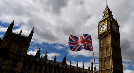 Stop Brexit: Πάνω από 700.000 υπογραφές για παραμονή στην ΕΕ