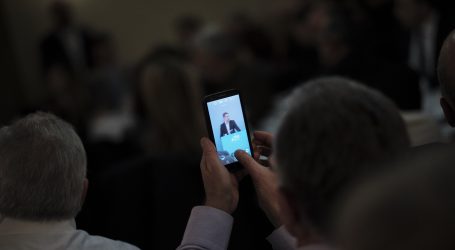 Το δόγμα των προληπτικών παρακολουθήσεων και η ανατροπή στις δημοσκοπήσεις