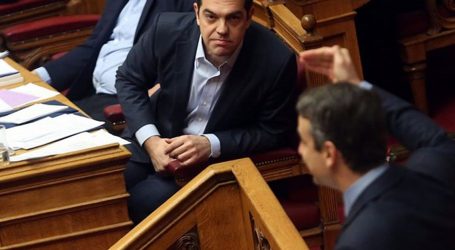 «Φωτιά» στο πολιτικό σκηνικό με ένταση και σφοδρή σύγκρουση Τσίπρα – Μητσοτάκη