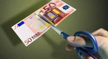 «Κουρεύουν» στο 50% τις οφειλές του κράτους στους ιδιώτες