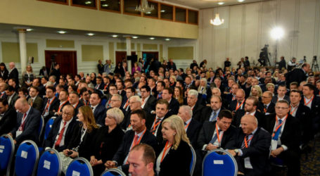 Θετικοί Μυτιληναίος, Μυλωνάς για επενδύσεις στα Σκόπια