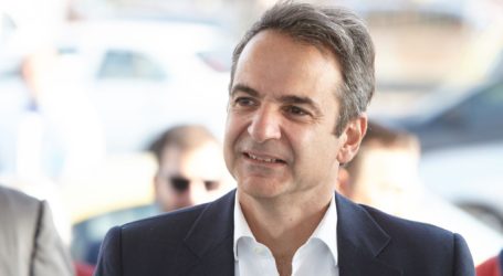 Σκληρό ροκ στη Βουλή με… μπάμπουσκες, Θεοχαρόπουλο και Μάτι