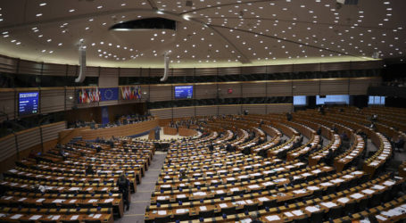 Open Europe: Πόσες έδρες θα πάρουν ΣΥΡΙΖΑ και ΝΔ στις ευρωεκλογές