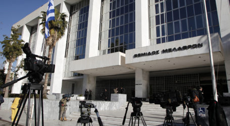 Οι κόντρες για την «κυβέρνηση υπό προθεσμία», ο Άρειος Πάγος και ο φόβος για ρουσφέτια στο παρά πέντε