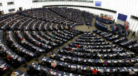 Μεταναστευτικό και Ελλάδα στην τηλεμαχία Βέμπερ – Τίμερμανς