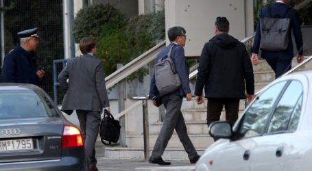 Στην Αθήνα οι Θεσμοί: 120 δόσεις και παροχές στο «μενού» των συναντήσεων – Οι «κίτρινες κάρτες»