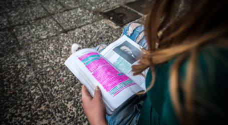 Χανιά: Διευθύντρια σχολείου έβγαλε την κουκούλα της μαθήτριας και έμεινε άφωνη με αυτό που είδε