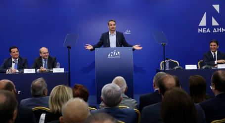 Μητσοτάκης: Να τελειώνουμε τη δουλειά στις 26 Μαΐου – Ντιμπέιτ στις εθνικές εκλογές