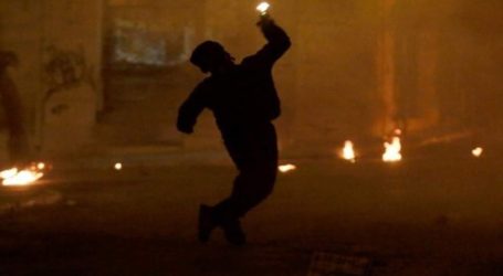 Επίθεση με μολότοφ κατά των φρουρών στα γραφεία του ΣΥΡΙΖΑ στην Κουμουνδούρου