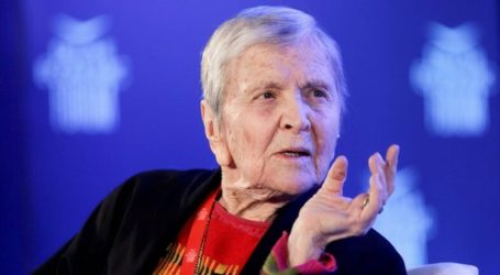 Επανεμφάνιση Πολάκη με επίθεση κατά της Αρβελέρ: Υποτάχθηκε στον Μητσοτάκη