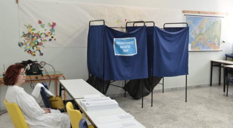 Ανησυχία για τη χαμηλή προσέλευση στις κάλπες