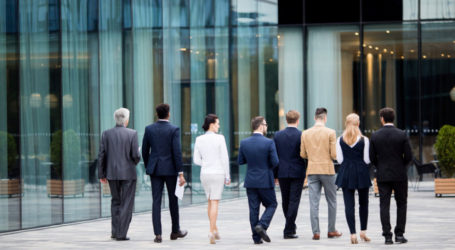 Τελευταίοι στη διευκόλυνση της επιχειρηματικότητας