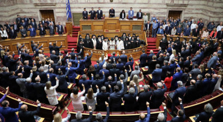 Η νέα Βουλή – οι παρουσίες και οι δηλώσεις -Φωτογραφίες