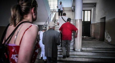 Πώς ψήφισαν νέοι, συνταξιούχοι, δημόσιοι & ιδιωτικοί υπάλληλοι