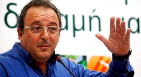 Έξαλλος ο Δημήτρης Καμπουράκης με τους υπουργούς «που δεν σηκώνουν τα τηλέφωνα»