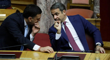 Σύσκεψη Μητσοτάκη – Κικίλια: Αυστηρή εφαρμογή του αντικαπνιστικού νόμου