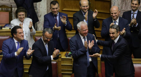 Νομοθετικό σπριντ από την κυβέρνηση μετά την ψήφο εμπιστοσύνης