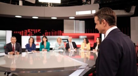 Άδειασμα Μητσοτάκη σε Παπαδημητρίου και στήριξη σε Καραμανλή