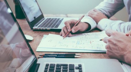 ΣΕΒ: Μία στις 3 επιχειρήσεις δυσκολεύεται να καλύψει κενές θέσεις εργασίας