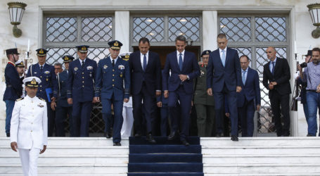 Μητσοτάκης από ΥΠΕΘΑ: Σε πλήρη επιχειρησιακή ετοιμότητα οι Ένοπλες Δυνάμεις