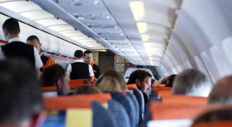 Χάος σε πτήση: Έψαχνε την τουαλέτα και κόντεψε να ρίξει ολόκληρο το αεροπλάνο!