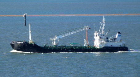 Καμερούν: Όμηροι πειρατών 17 ναυτικοί από Ουκρανία και Κίνα