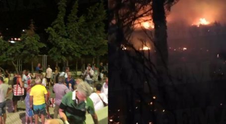 Φωτιά στη Σάμο: Ολονύχτια μάχη με τις φλόγες – Εκκενώθηκαν ξενοδοχεία