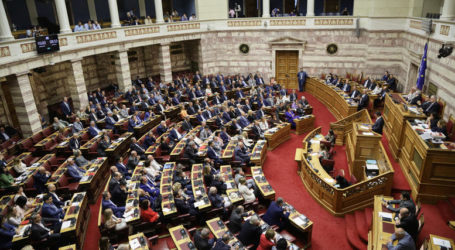 Ερχεται θερμό φθινόπωρο στη Βουλή μετά τη θερινή ανάπαυλα