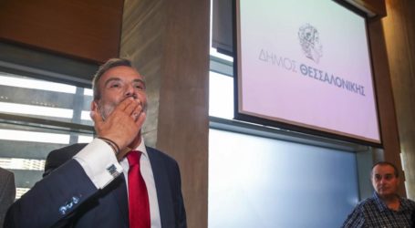 Γαλάζιος «εμφύλιος» στη Θεσσαλονίκη: Οργή Ταχιάου για προσχώρηση στελέχων του στην παράταξη Ζέρβα