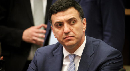 Κικίλιας: Τέλος το κάπνισμα και στις παιδικές χαρές